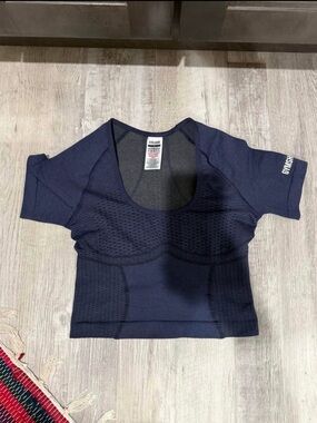 Gymshark Navy Seamless Scoop Crop Top with Short Sleeves